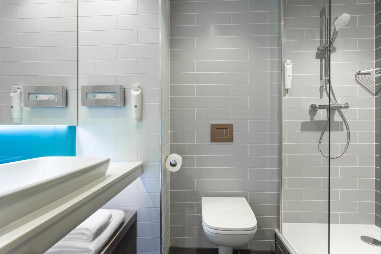 Holiday Inn Express - Barrow-In-Furness & South Lakes By Ihg Dış mekan fotoğraf